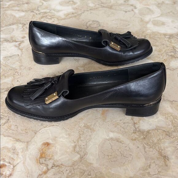 Stuart Weitzman Leather Tassel Loafers - Picture 7 of 13